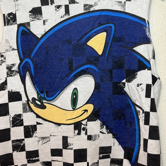 Vintage distressed sonic the hedgehog tank top - Picture 2 of 7